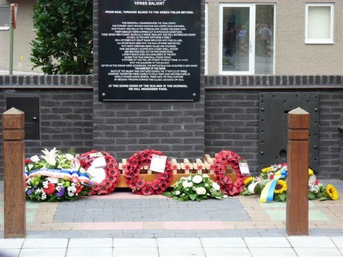 mémoriale thanks poelkapelle 30-7-2011 066